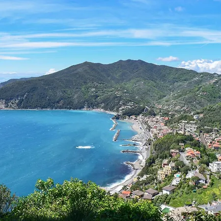 Apartment 2 Bedroom Stunning In Moneglia