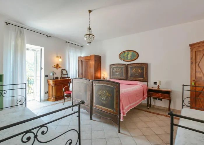 2 Bedroom In *